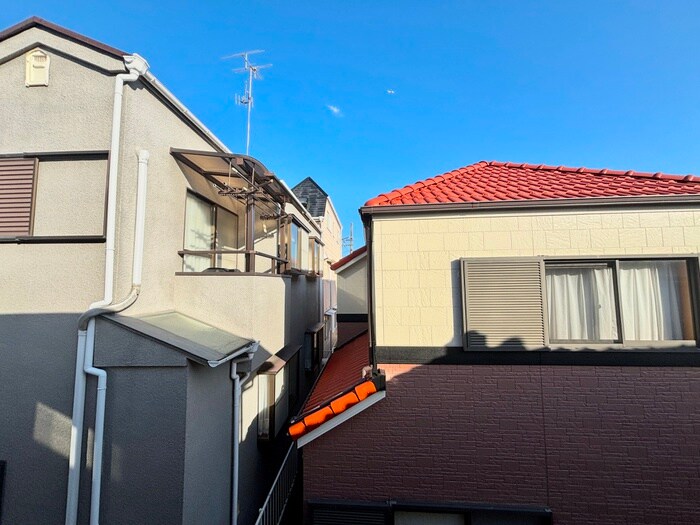 物件内観写真15　(室内からの展望)