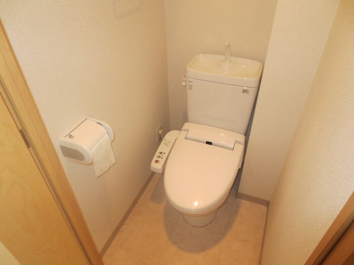 物件内観写真11　(トイレ)