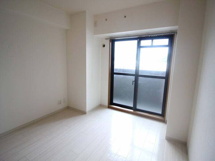 物件内観写真16　(居室)