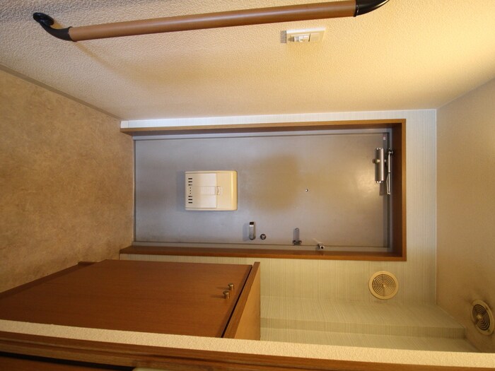 物件内観写真17　(玄関)