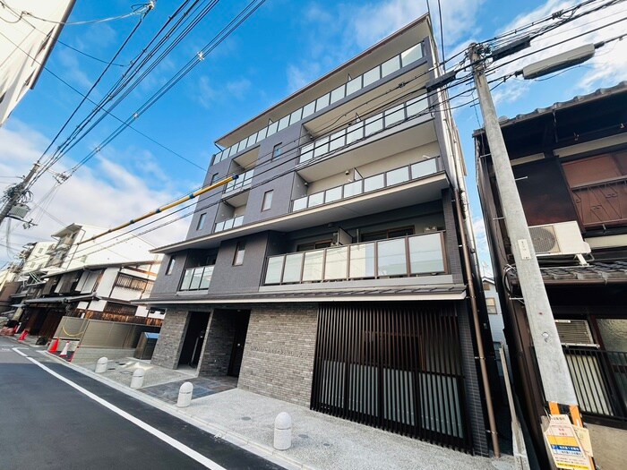 物件外観写真1　(外観写真)