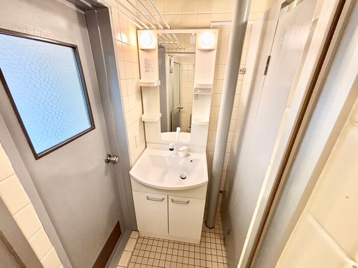 物件内観写真14　(洗面)