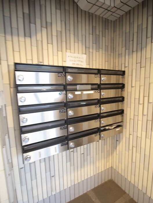 物件外観写真6　(建物設備)