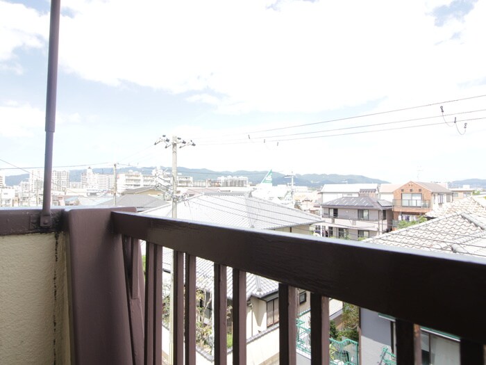 物件内観写真22　(室内からの展望)