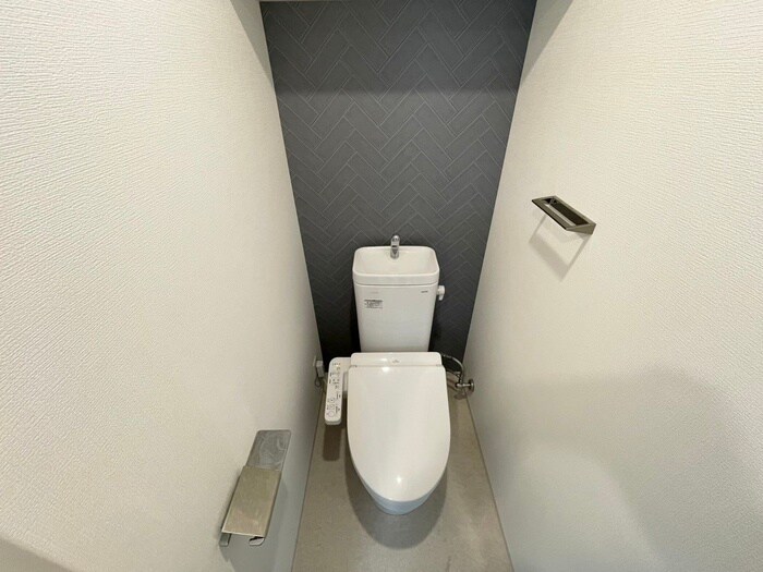 物件内観写真14　(トイレ)