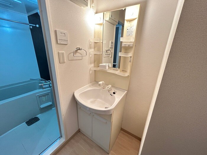 物件内観写真14　(洗面)