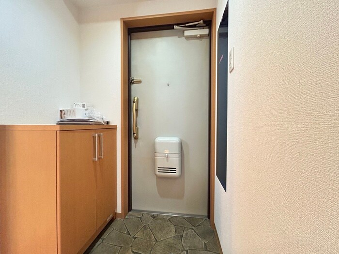 物件内観写真20　(玄関)