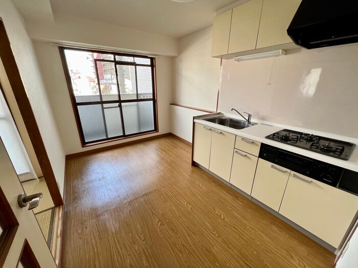 物件内観写真7　(居室)