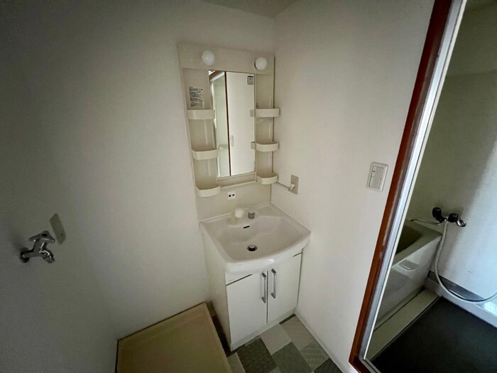 物件内観写真13　(洗面)