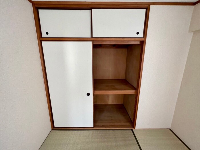 物件内観写真15　(収納)