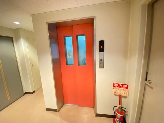 物件外観写真6　(建物設備)