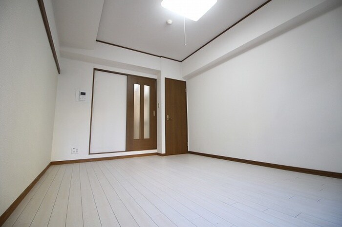 物件内観写真11　(居室)