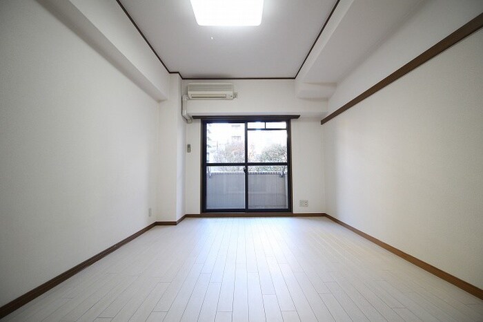 物件内観写真22　(居室)