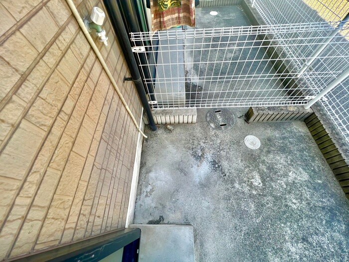 物件内観写真22　(洗濯機置場)