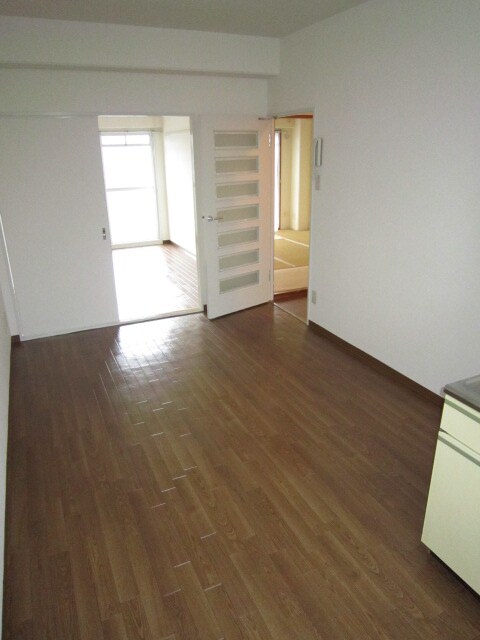 物件内観写真11　(居室)