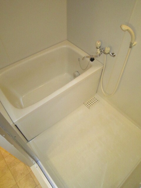 物件内観写真13　(バス／シャワールーム等)