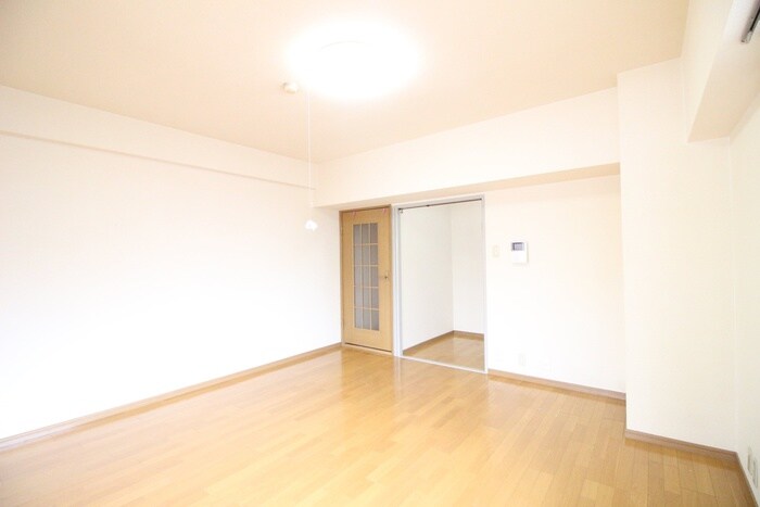 物件内観写真6　(居室)