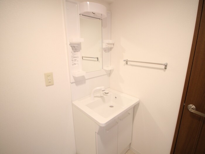 物件内観写真11　(洗面)