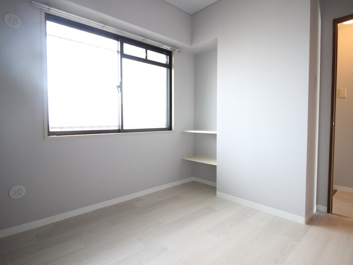 物件内観写真15　(居室)