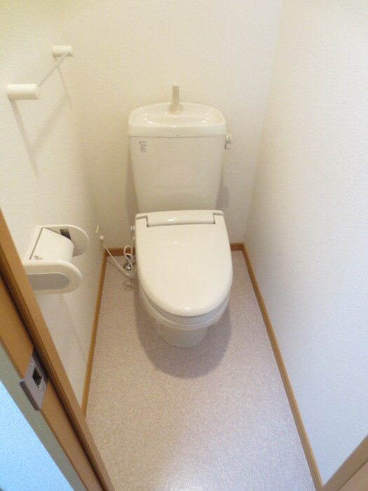 物件内観写真7　(玄関)