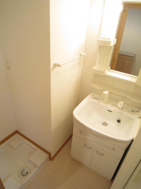 物件内観写真8　(洗面)