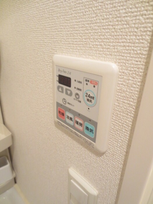 物件内観写真12　(内観写真)