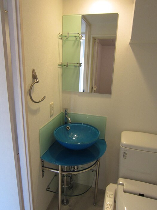 物件内観写真8　(洗面)