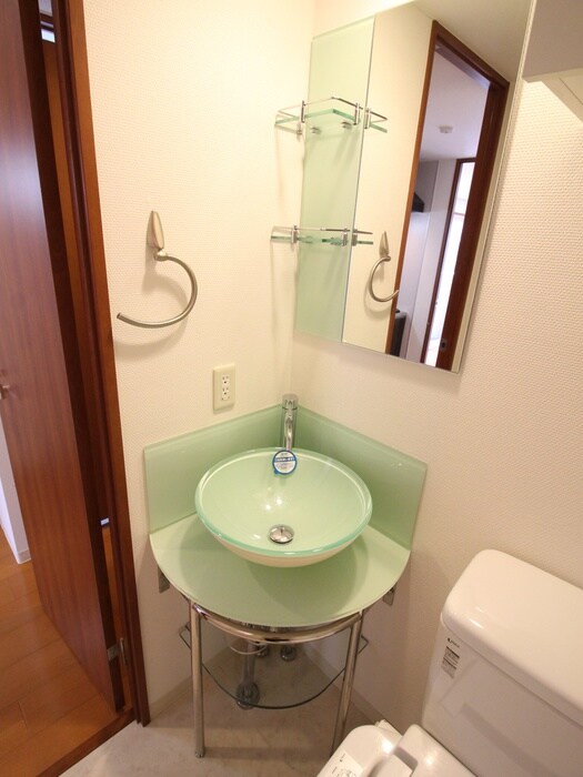 物件内観写真9　(洗面)