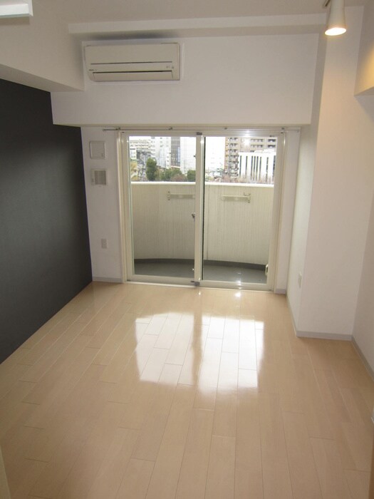 物件内観写真11　(居室)