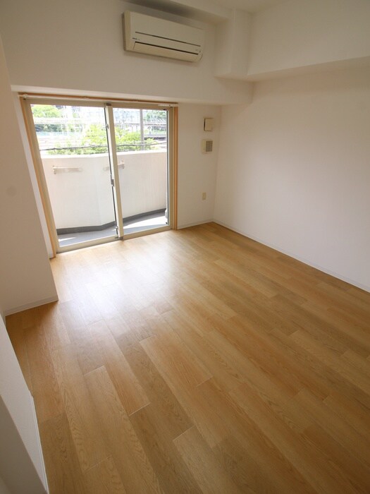 物件内観写真12　(居室)