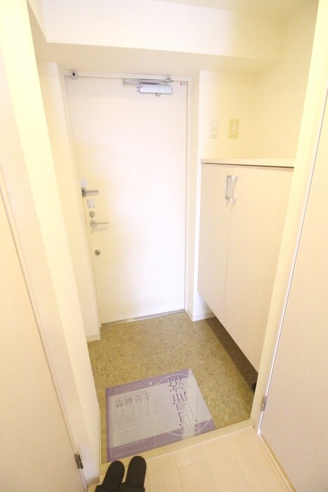 物件内観写真15　(玄関)