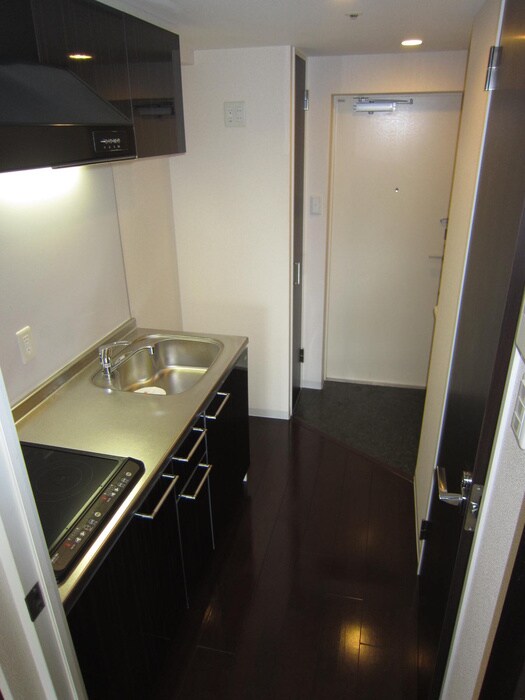 物件内観写真16　(廊下)