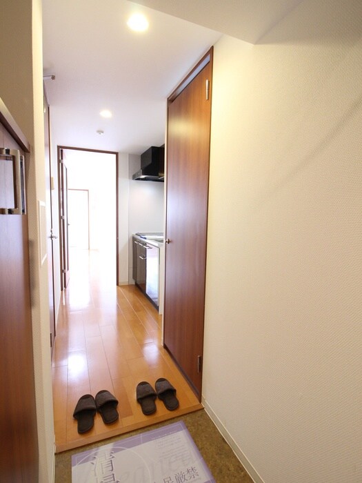 物件内観写真17　(廊下)