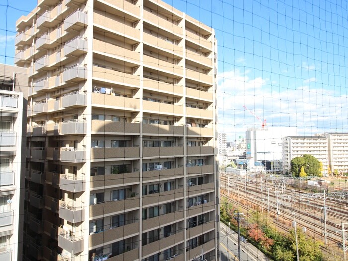 物件内観写真19　(室内からの展望)