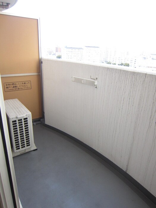 物件内観写真20　(室内からの展望)