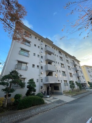 箕面如意谷住宅５号棟(502)外観写真