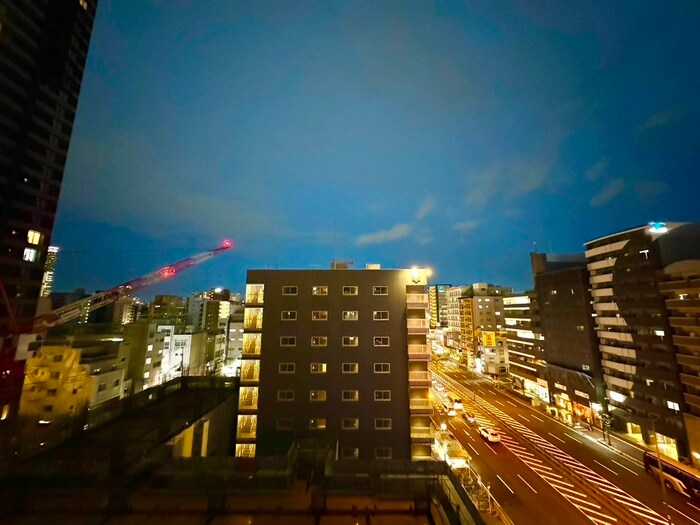 物件内観写真16　(室内からの展望)