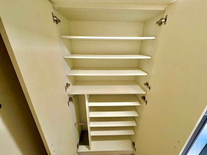 物件内観写真20　(靴箱)