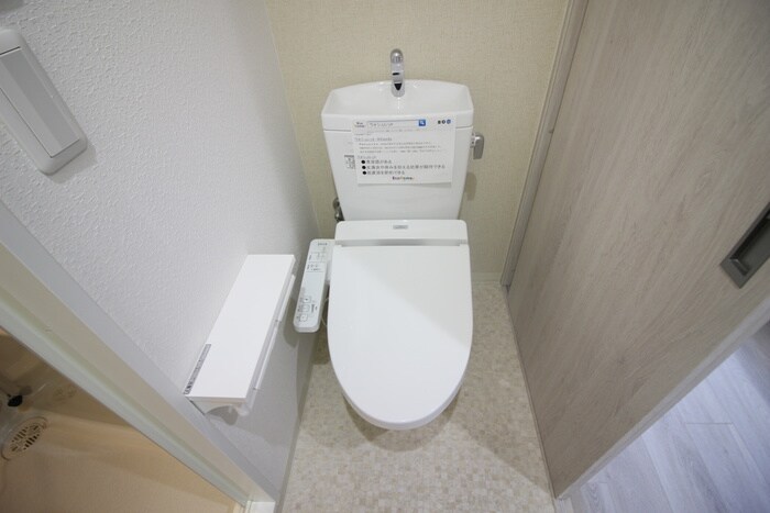 物件内観写真13　(トイレ)