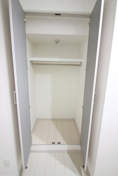 物件内観写真15　(収納)
