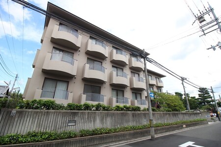 鞍馬口アイビ-ハウス外観写真