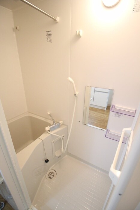 物件内観写真10　(バス／シャワールーム等)
