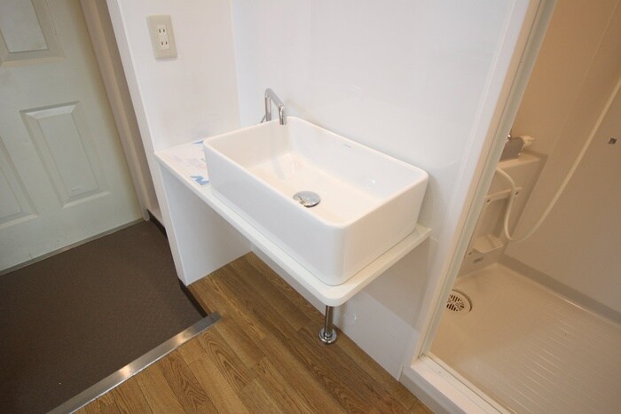 物件内観写真11　(洗面)