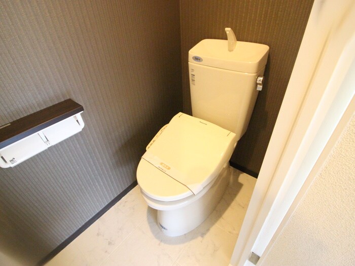 物件内観写真10　(トイレ)