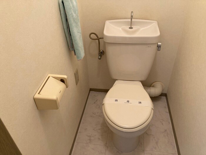 物件内観写真14　(トイレ)