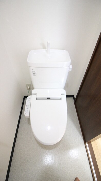 物件内観写真17　(トイレ)