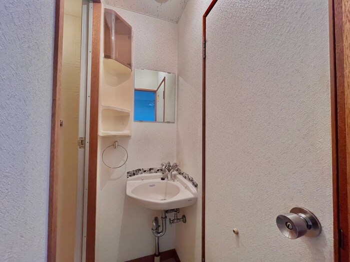 物件内観写真9　(洗面)