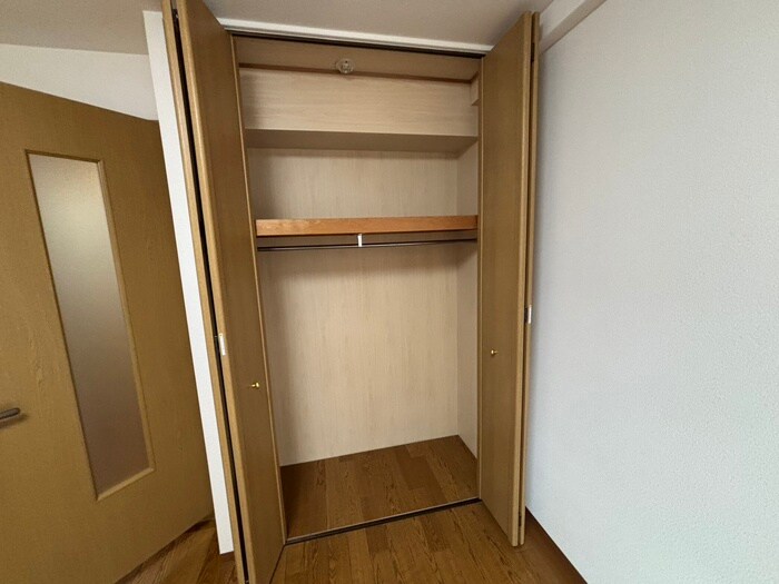 物件内観写真15　(収納)