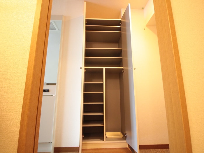 物件内観写真19　(靴箱)