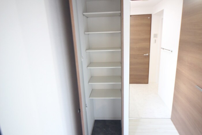 物件内観写真19　(靴箱)